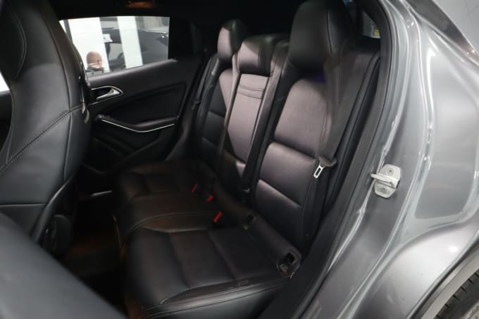 2025 Mercedes-benz Gla-class