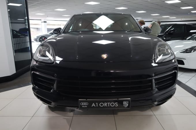 2025 Porsche Cayenne