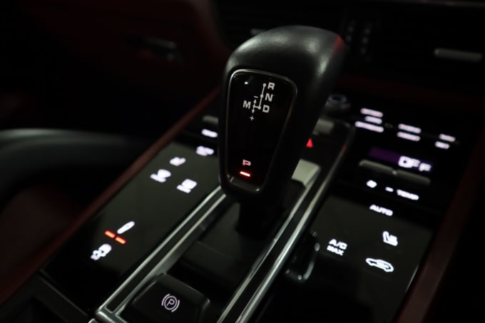 2025 Porsche Cayenne