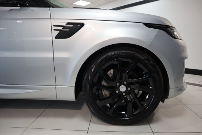 2025 Land Rover Range Rover Sport