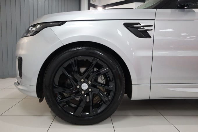 2025 Land Rover Range Rover Sport