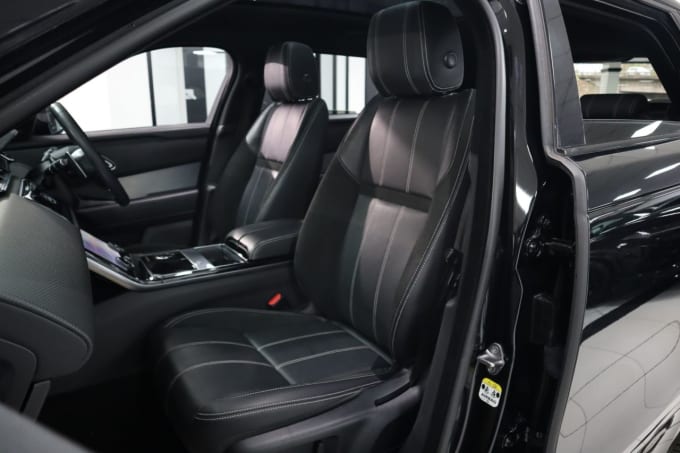 2025 Land Rover Range Rover Velar