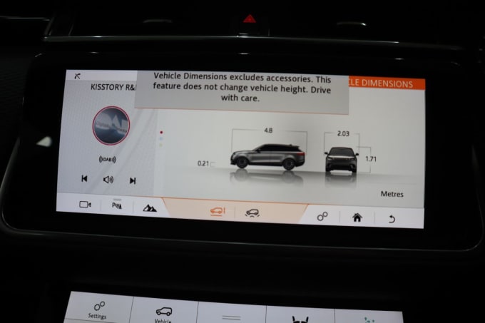 2025 Land Rover Range Rover Velar
