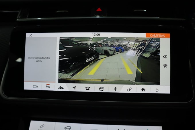 2025 Land Rover Range Rover Velar