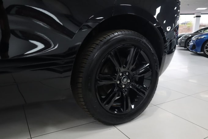 2025 Land Rover Range Rover Velar