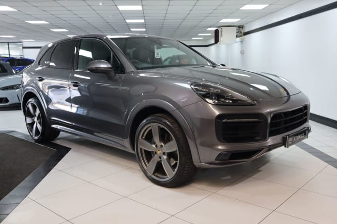 2025 Porsche Cayenne