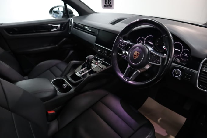 2025 Porsche Cayenne