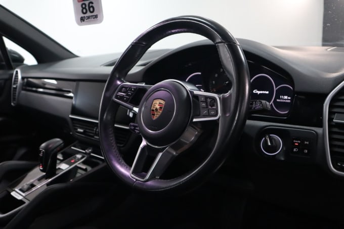 2025 Porsche Cayenne