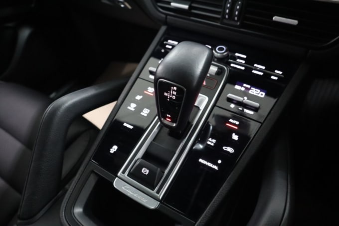 2025 Porsche Cayenne