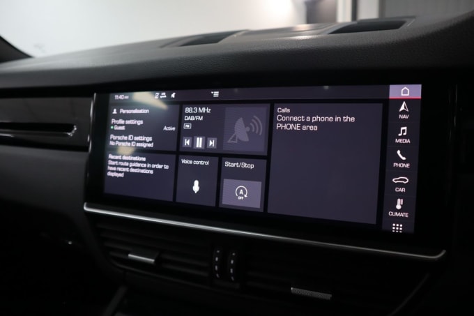 2025 Porsche Cayenne