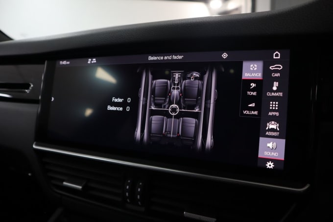 2025 Porsche Cayenne