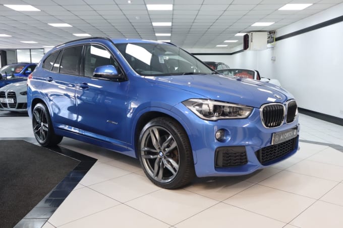 2025 BMW X1
