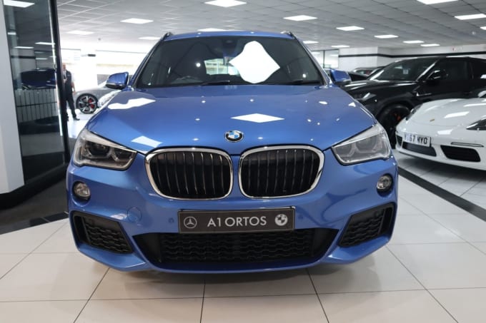 2025 BMW X1
