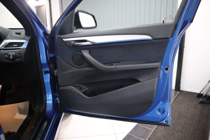 2025 BMW X1