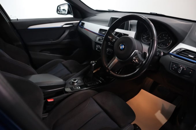 2025 BMW X1