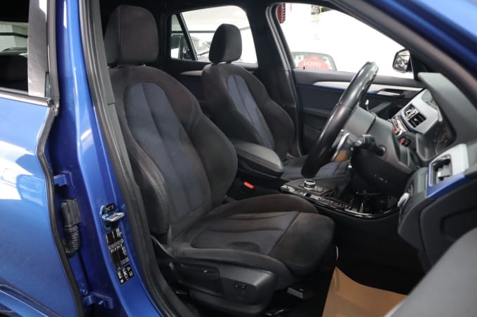 2025 BMW X1