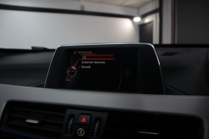 2025 BMW X1