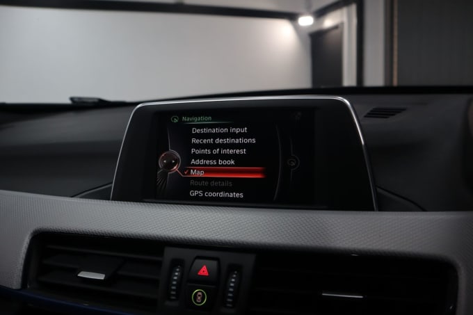 2025 BMW X1