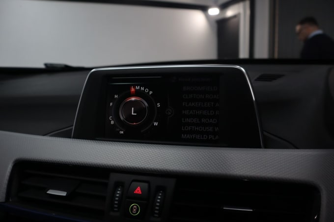 2025 BMW X1