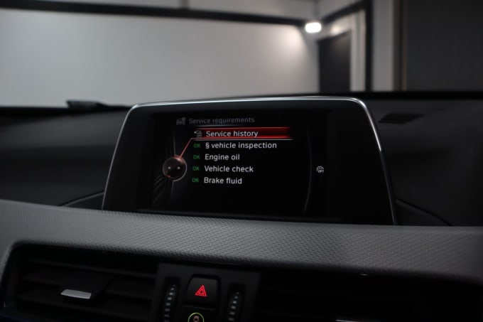 2025 BMW X1