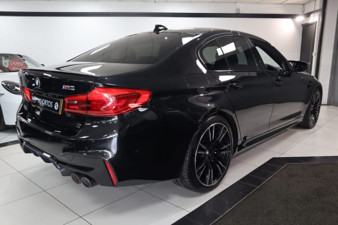 2025 BMW M5