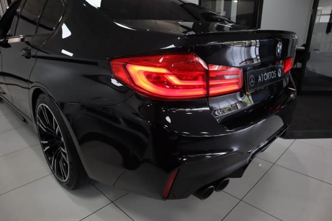 2025 BMW M5