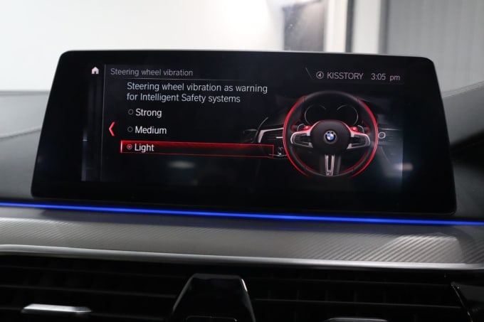2025 BMW M5