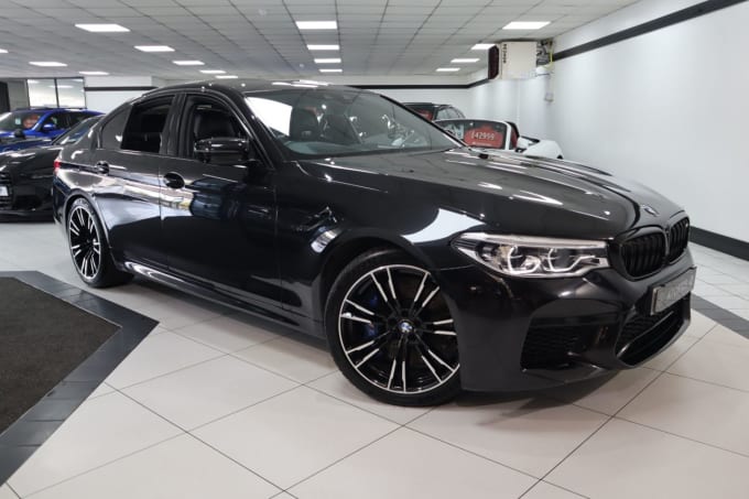 2025 BMW M5