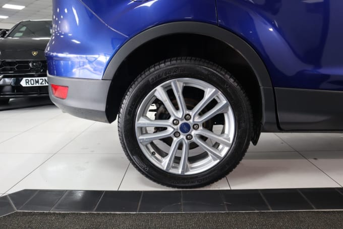 2025 Ford Kuga