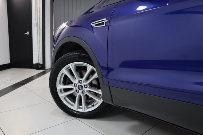 2025 Ford Kuga