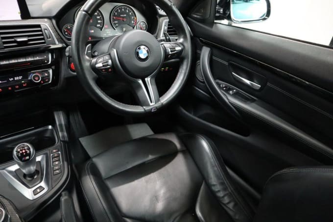 2025 BMW M4