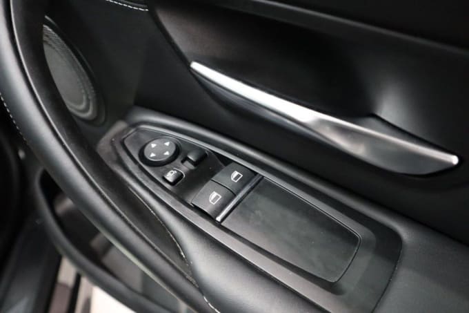 2025 BMW M4