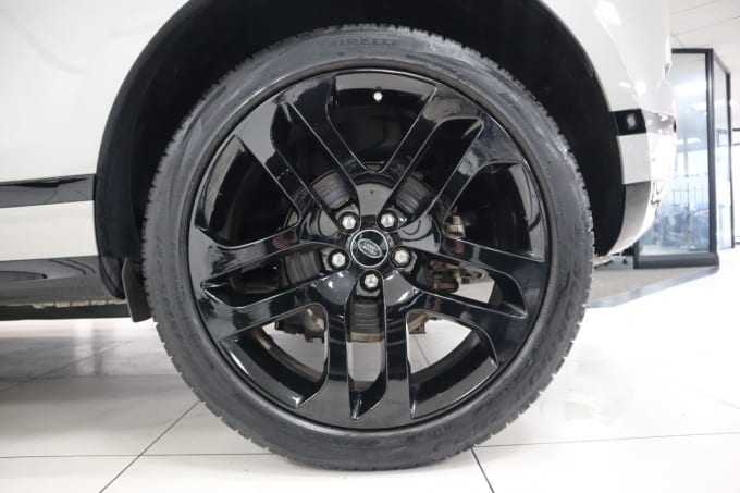 2025 Land Rover Range Rover Evoque