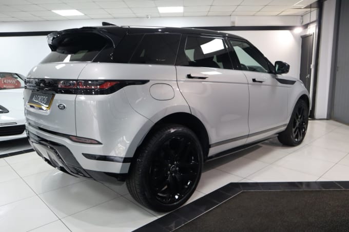 2025 Land Rover Range Rover Evoque