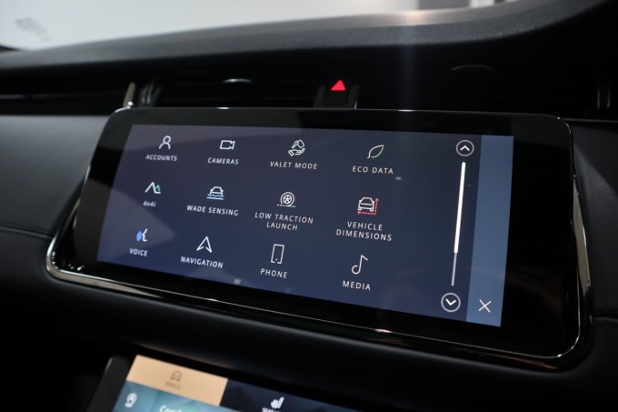 2025 Land Rover Range Rover Evoque