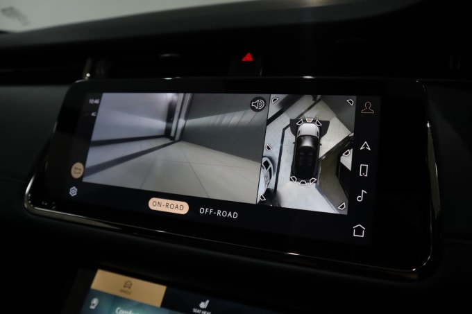 2025 Land Rover Range Rover Evoque