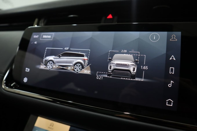 2025 Land Rover Range Rover Evoque