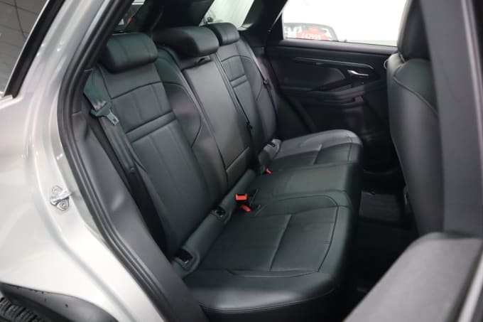 2025 Land Rover Range Rover Evoque