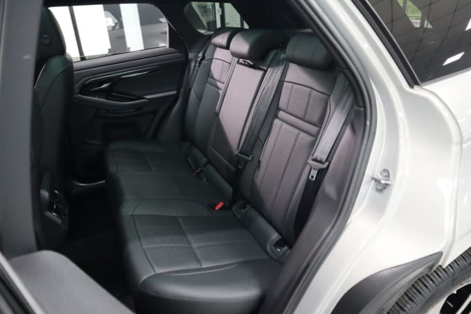 2025 Land Rover Range Rover Evoque