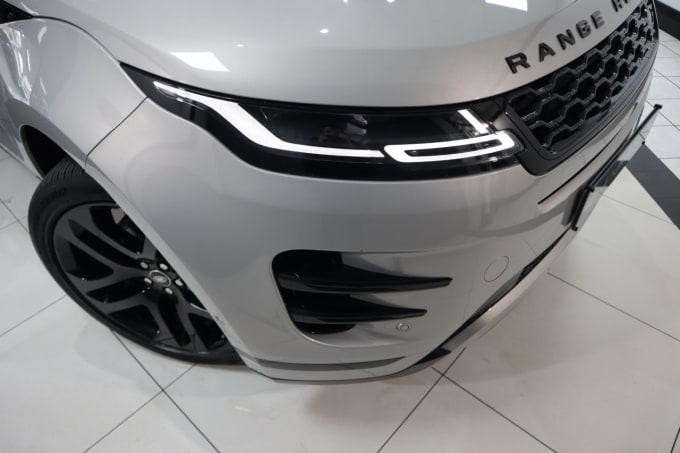 2025 Land Rover Range Rover Evoque
