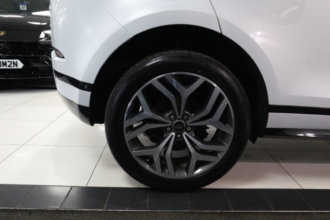 2025 Land Rover Range Rover Evoque