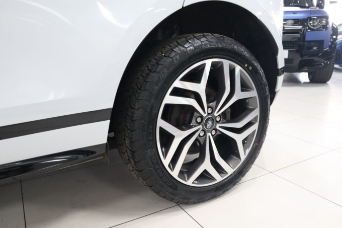 2025 Land Rover Range Rover Evoque