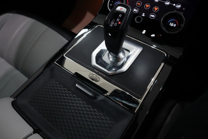 2025 Land Rover Range Rover Evoque