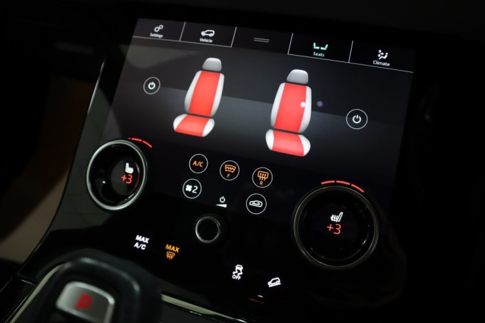 2025 Land Rover Range Rover Evoque