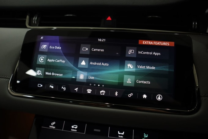 2025 Land Rover Range Rover Evoque