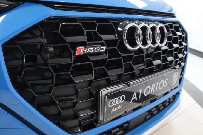 2025 Audi Rs Q3
