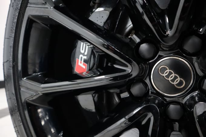2025 Audi Rs Q3