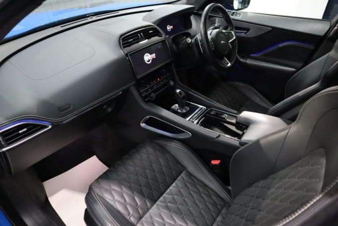 2025 Jaguar F-pace