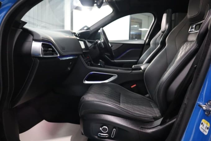 2025 Jaguar F-pace