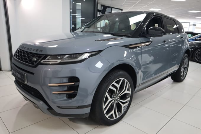 2025 Land Rover Range Rover Evoque
